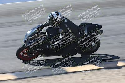 media/Oct-13-2025-Moto Forza (Mon) [[a66d839500]]/3-B Group/Session 2 (Bowl)/